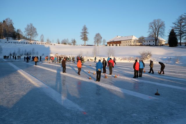 Samstag 21.Jänner - ideales Eisstockwetter am Sterngartlteich in Oberneukirchen